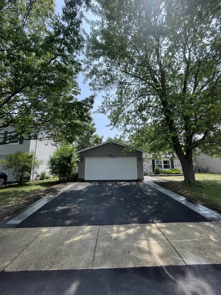 Reliable residential landscaping in West Chicago, IL - Everlast Landscape Design