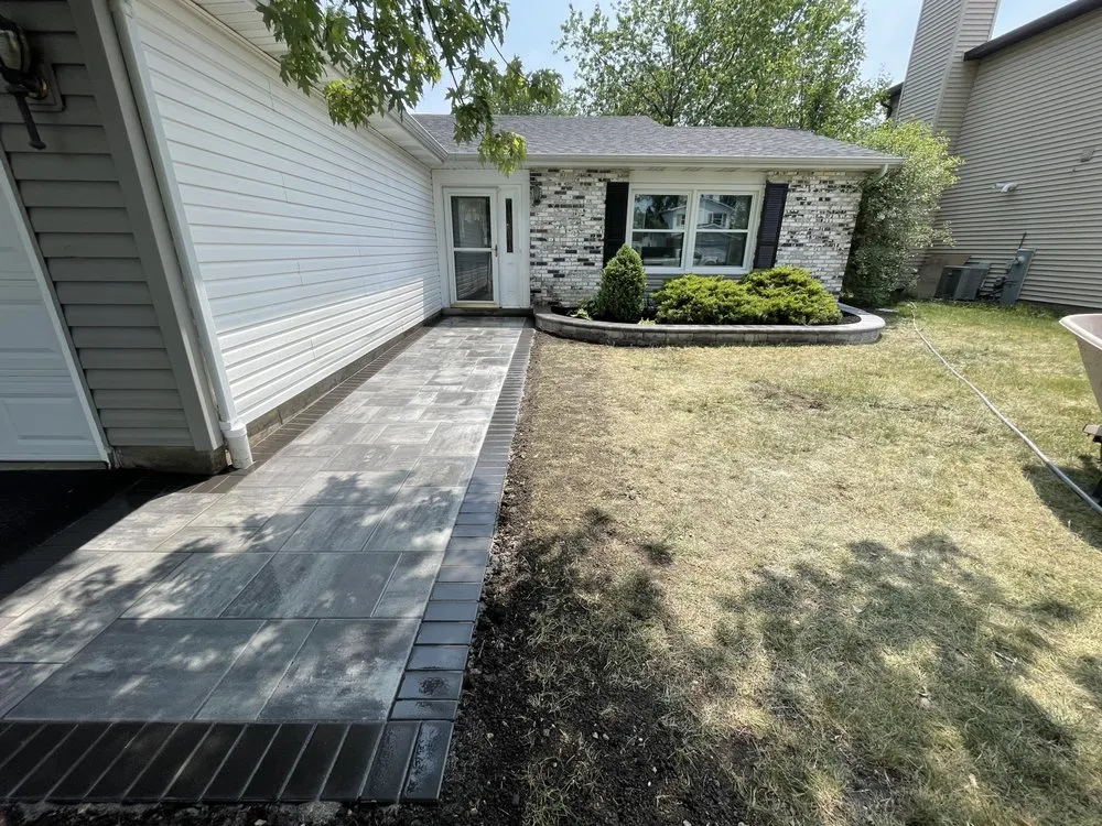 Professional landscape installation in West Chicago, IL by Everlast Landscape Design