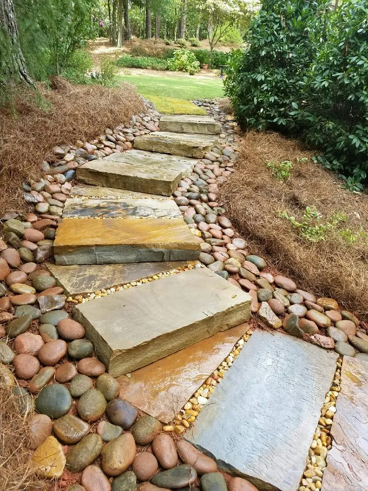 Reliable residential landscaping experts serving Alpharetta, GA - Everlast Lawns and Landscapes