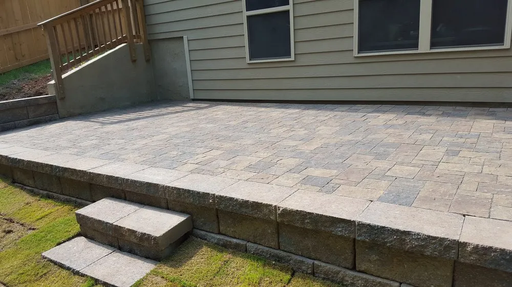 Expert yard maintenance in Alpharetta, GA - Everlast Lawns and Landscapes