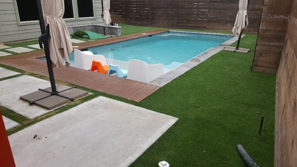 Affordable landscaping services in Spring, TX by Everlasting Greens