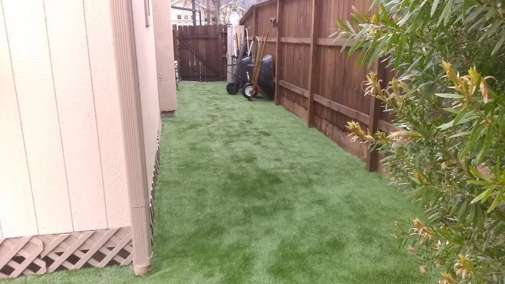 Local lawn mowing service experts serving Spring, TX - Everlasting Greens