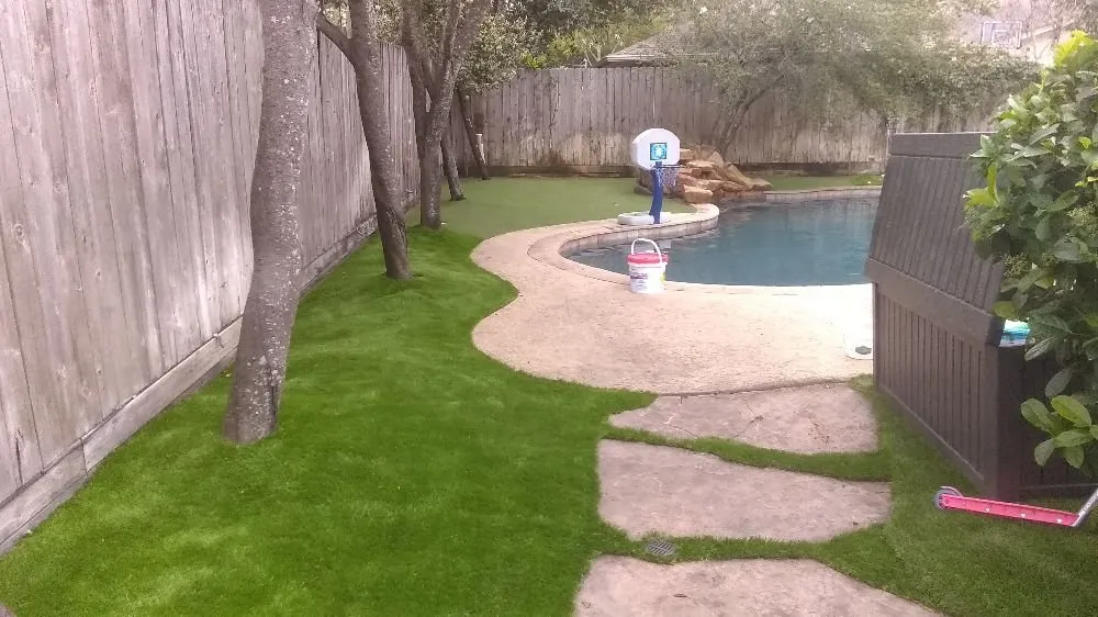 Affordable yard maintenance in Spring, TX - Everlasting Greens