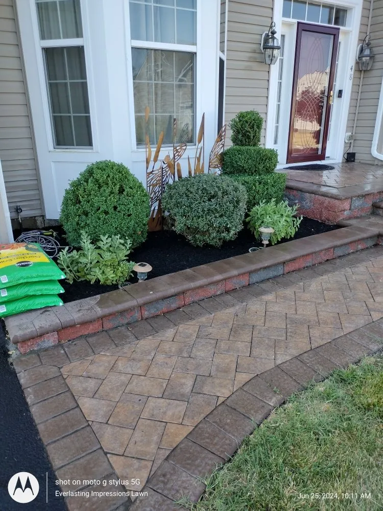 Trusted residential landscaping for outdoor upgrades across Newark, DE - Everlasting Impressions Lawn Care and Landscaping