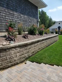 Top-rated lawn care service experts serving DeWitt, IA - Everlasting Landscape