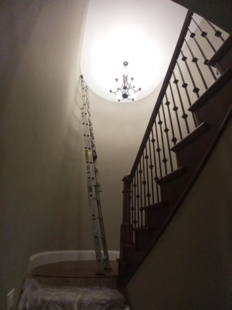 Local outdoor landscaping experts serving Springfield, IL - Everlasting Paint & More