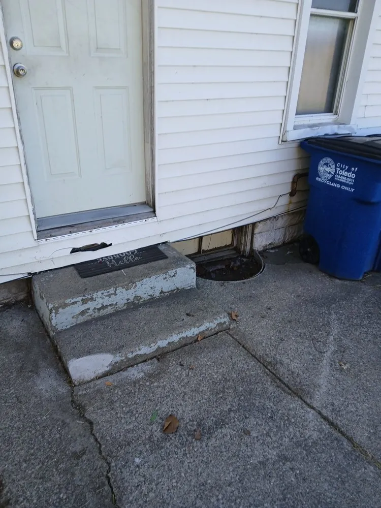 Expert residential landscaping in Toledo, OH by Everly's Elite Services