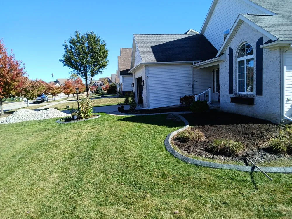 Expert landscape design experts serving Toledo, OH - Everly's Elite Services
