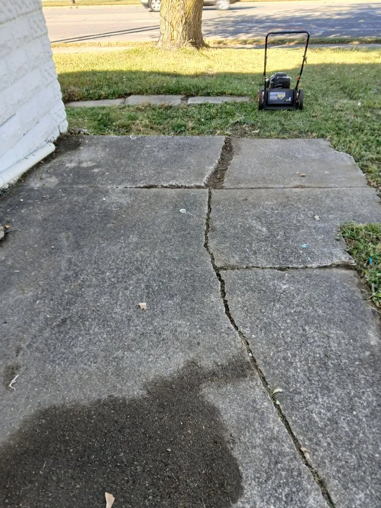 Top-rated landscaping services in Toledo, OH - Everly's Elite Services