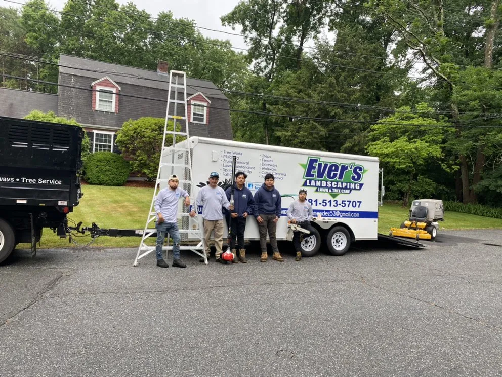 Trusted yard cleanup service in Lynn, MA - Evers Landscaping