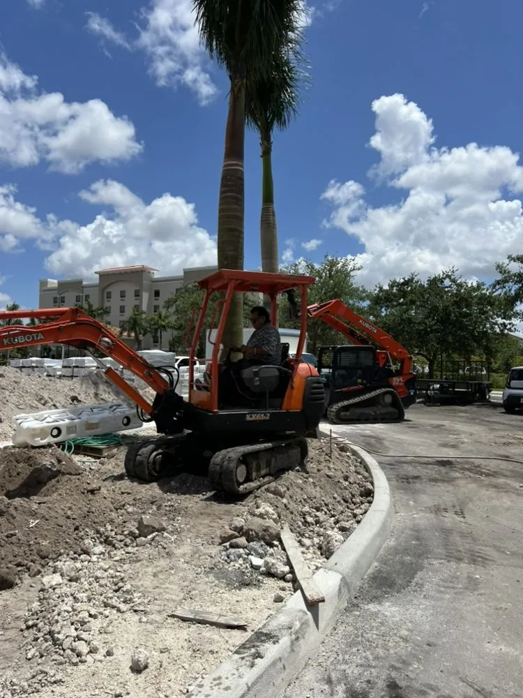 Professional residential landscaping in Davie, FL by Everscape Landscaping