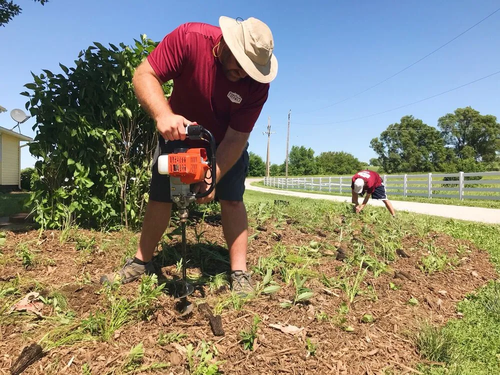 Top-rated outdoor landscaping for beautiful yards in Blair, NE by Everwild Greenspaces