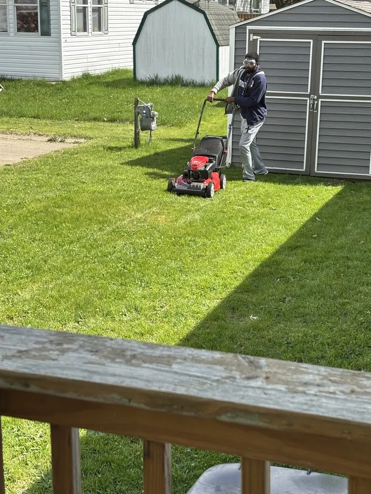 Reliable lawn mowing service in Grand Rapids, MI - Every Oasis Lawn Care