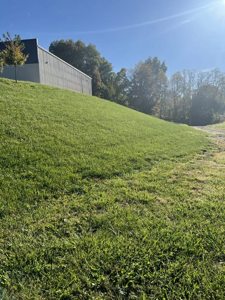 Reliable garden landscaping in Jonesborough, TN by Everyday LawnCare