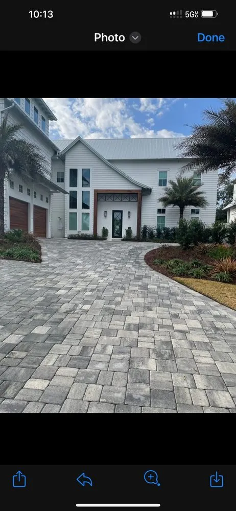 Custom residential landscaping in Freeport, FL by Everything for the Home