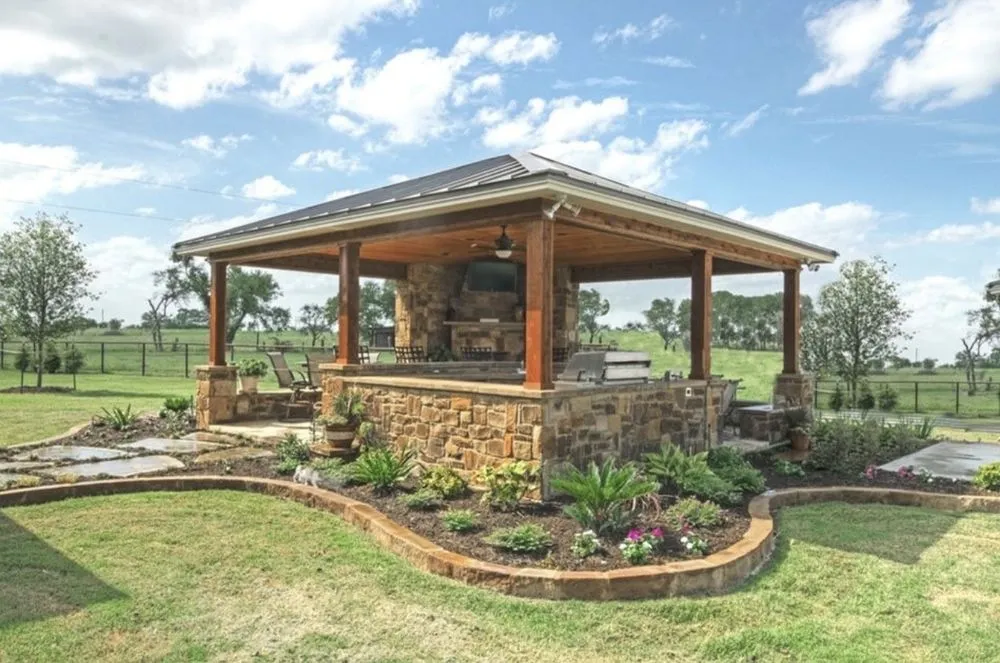 Professional lawn care service with custom design across Austin, TX - Everything Outdoors