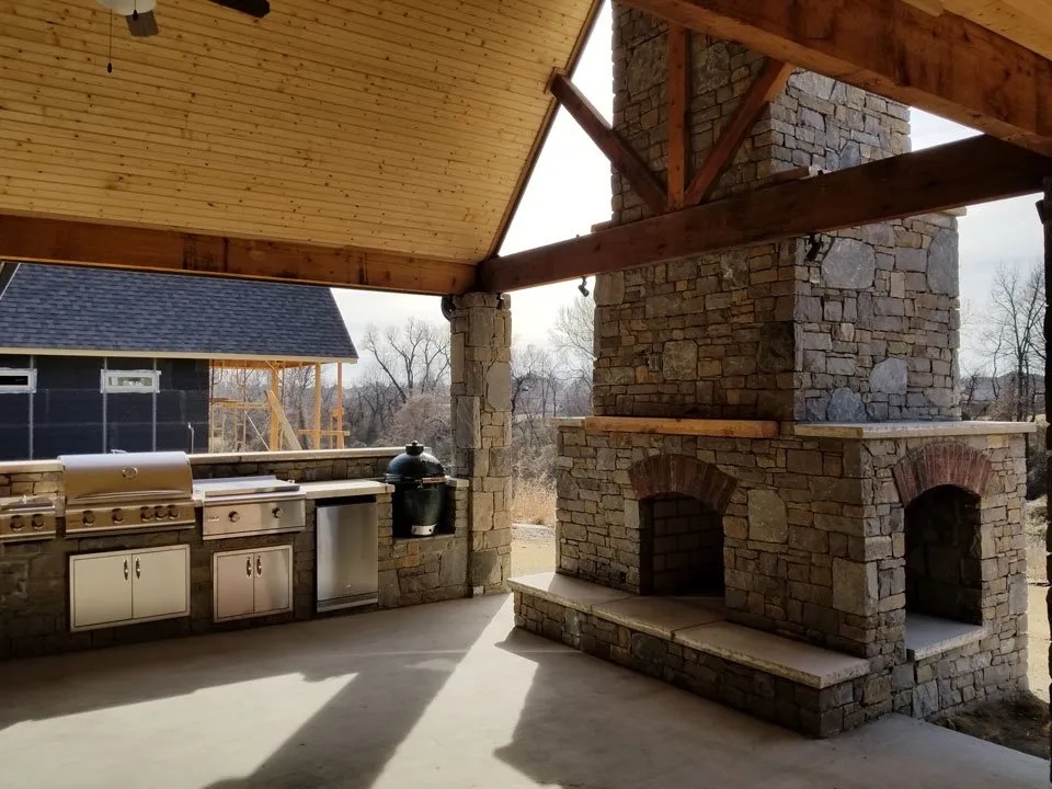 Custom outdoor landscaping experts serving Tulsa, OK - Everything Outdoors of Tulsa