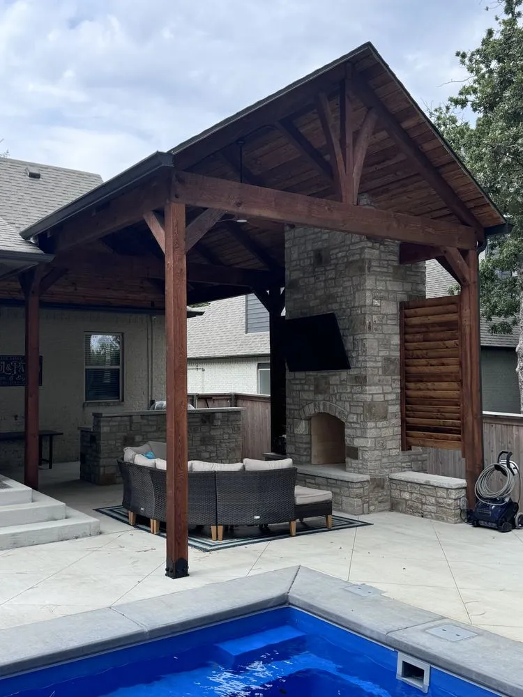 Affordable yard cleanup service near you across Tulsa, OK - Everything Outdoors of Tulsa