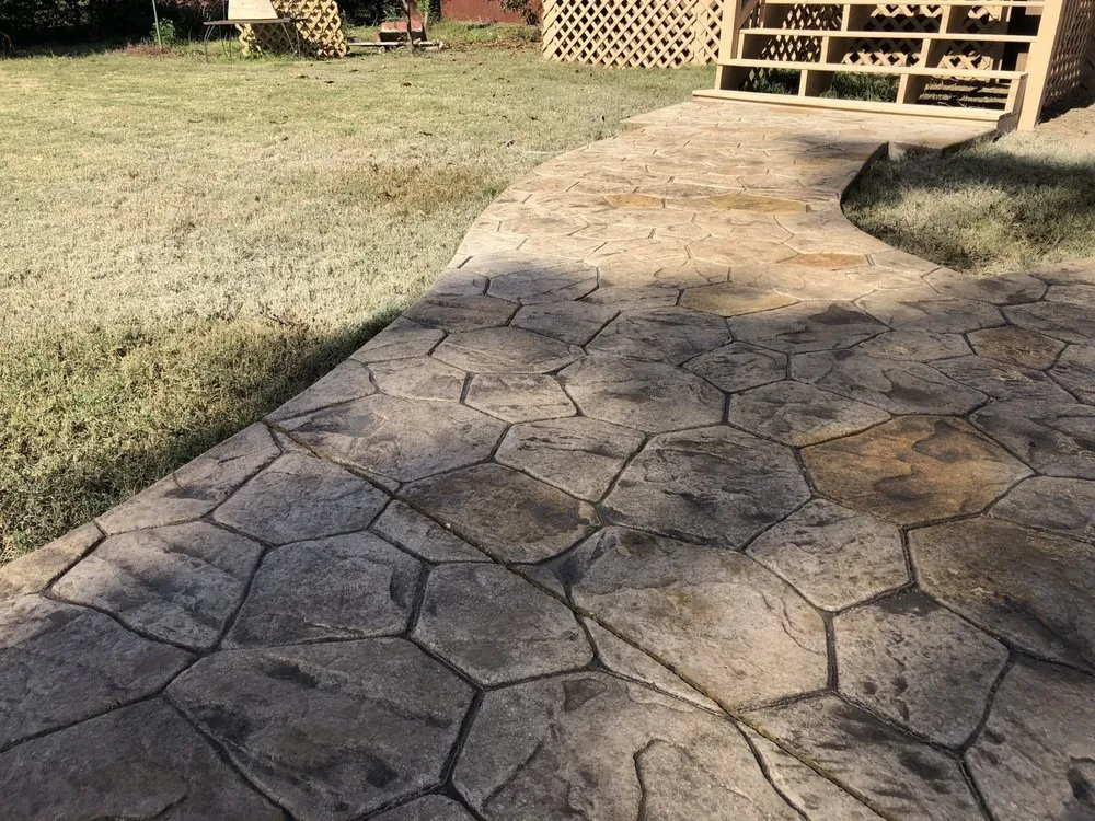 Custom landscaping services in Little Rock, AR by Evolution Concrete