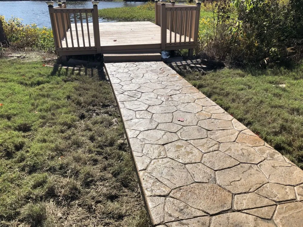 Custom outdoor landscaping in Little Rock, AR - Evolution Concrete
