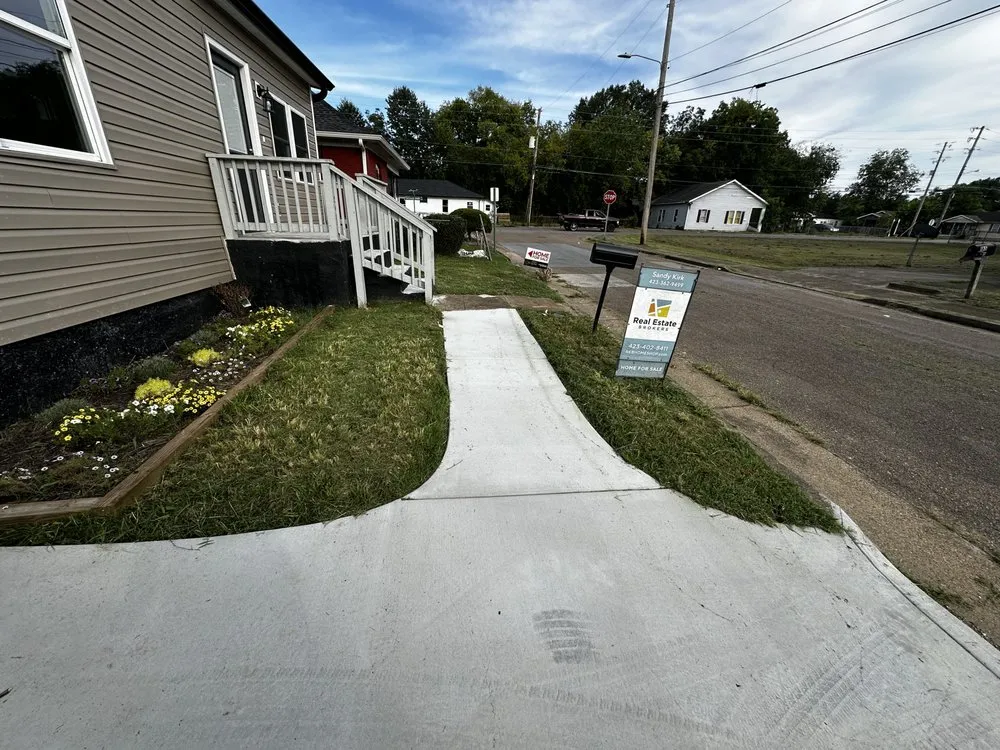 Custom residential landscaping in Chattanooga, TN by Evolution Land Services