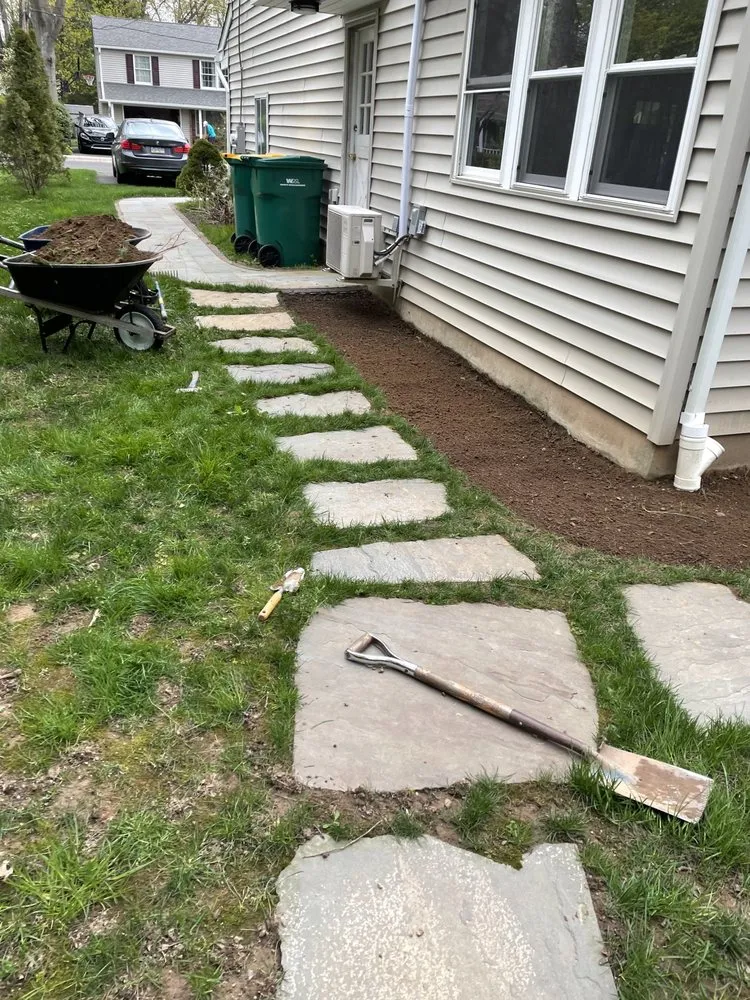 Reliable yard maintenance for year-round maintenance in Chalfont, PA by Evolution Lawn & Landscape LLC