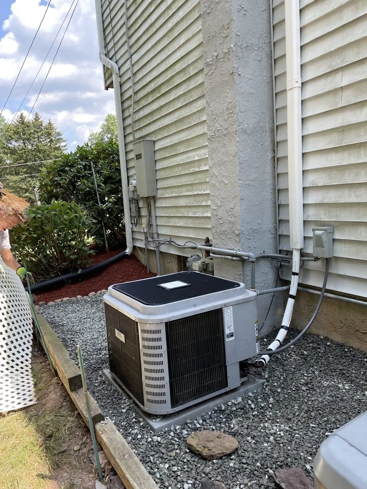 Local outdoor landscaping experts serving Chalfont, PA - Evolution Lawn & Landscape LLC