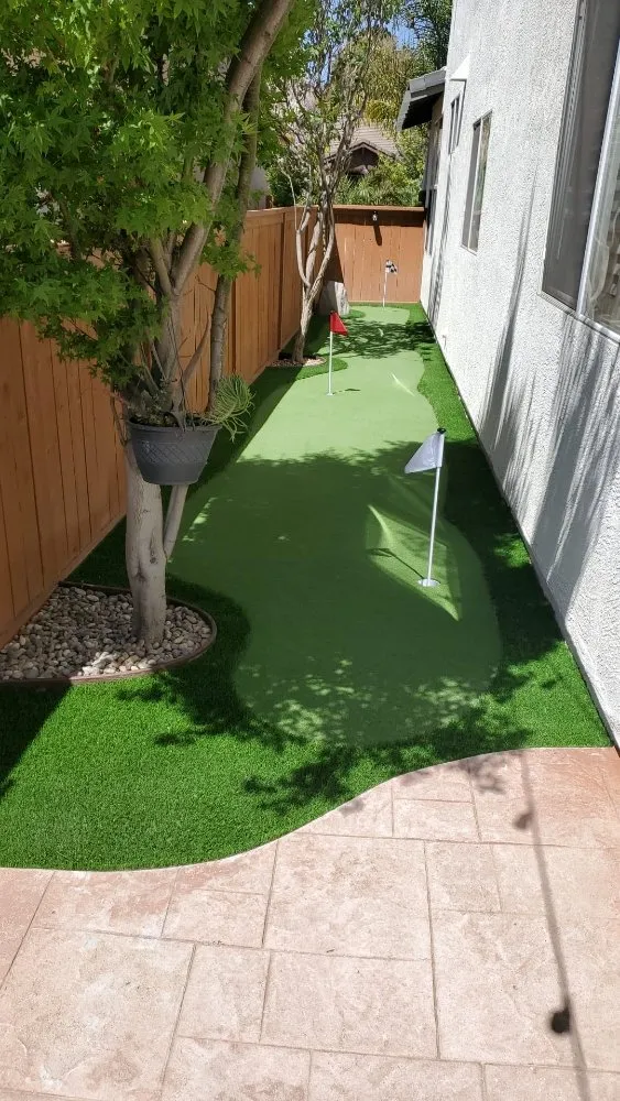 Expert landscape installation experts serving San Diego, CA - Evolution Turf