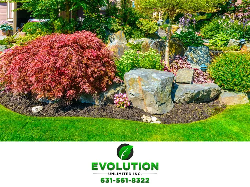 Custom landscaping services in Shoreham, NY by Evolution Unlimited