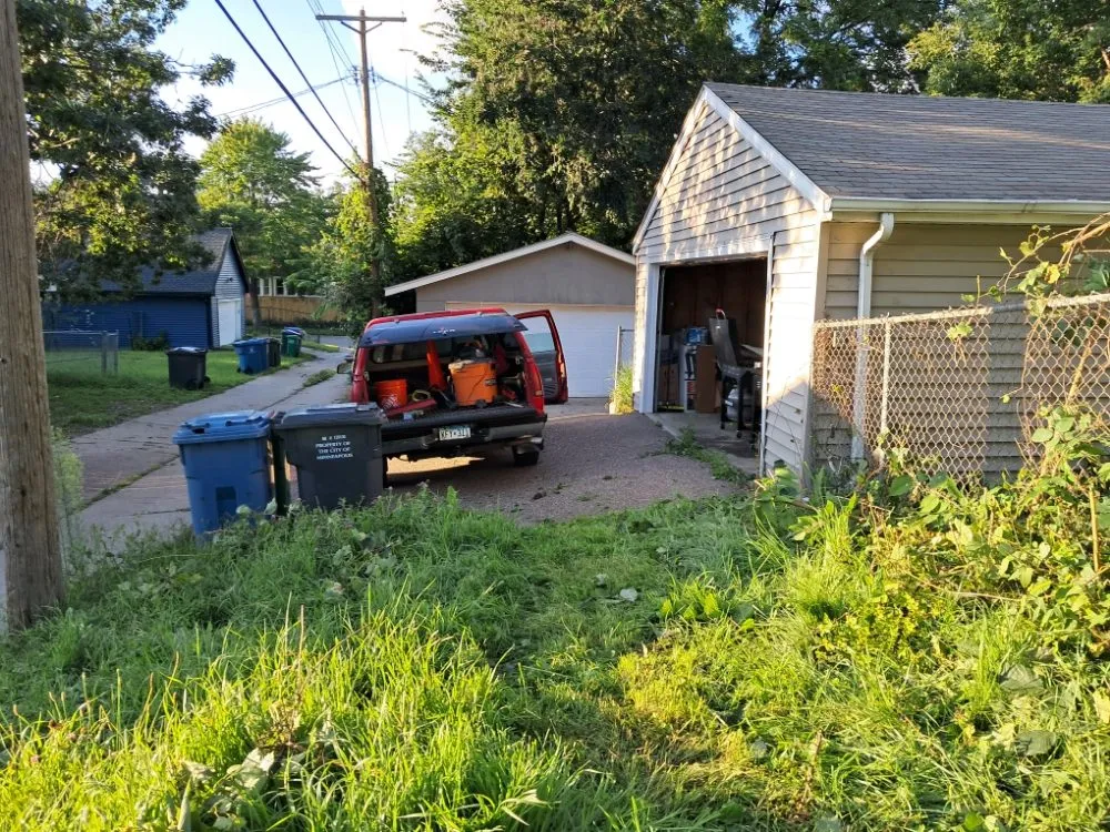 Reliable lawn care service with custom design in Brooklyn Center, MN by Evon Yards Services