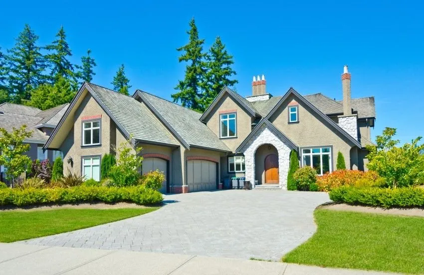 Reliable yard cleanup service for homes across Newport News, VA - Ex Essentials