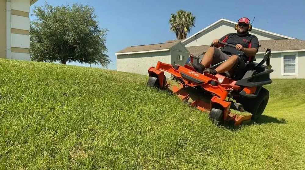 Expert yard maintenance in Saint Cloud, FL - Exalt Outdoor Services