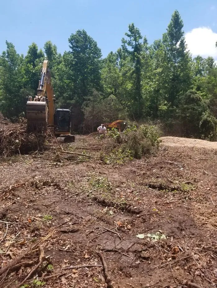Top-rated yard maintenance in 566 Woodstown Rd, NJ - Excavating by M&S
