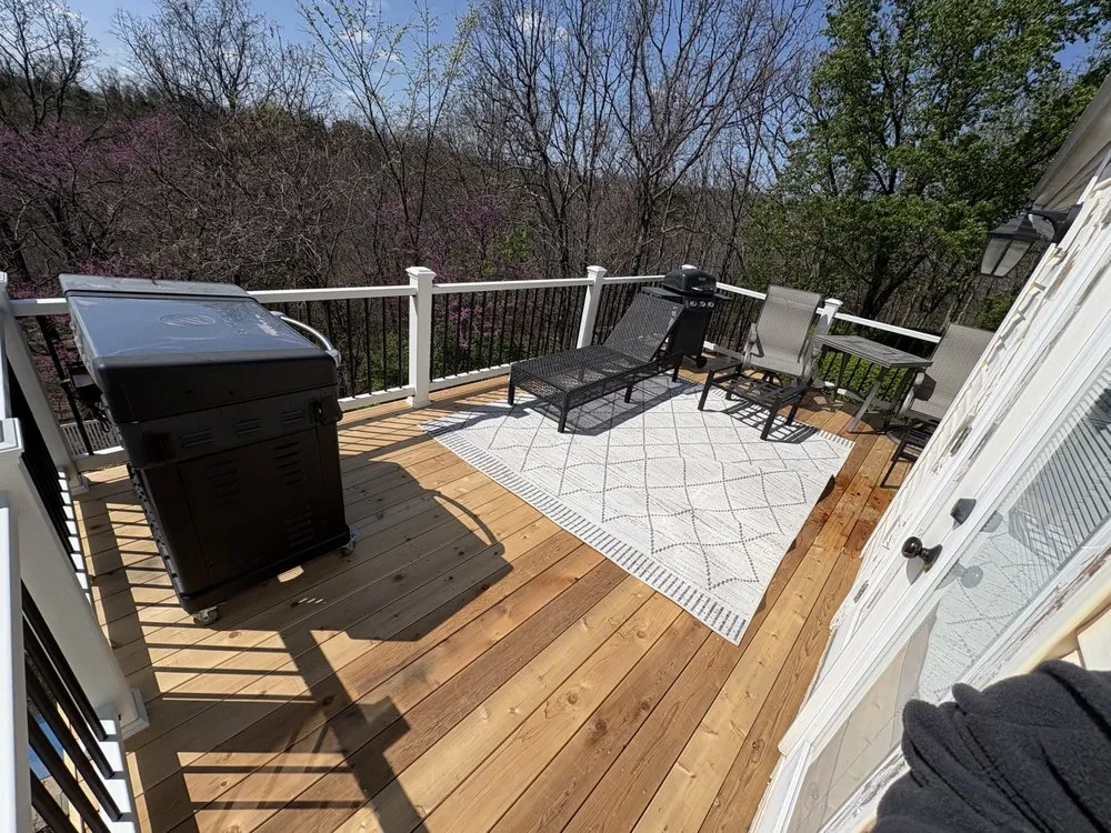 Affordable landscaping services experts serving Creve Coeur, MO - Excel landscaping