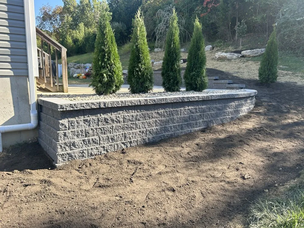 Local lawn mowing service in Creve Coeur, MO - Excel landscaping