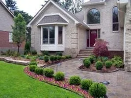 Expert garden landscaping for beautiful yards in Oak Park, MI by Excell Snow & Turf