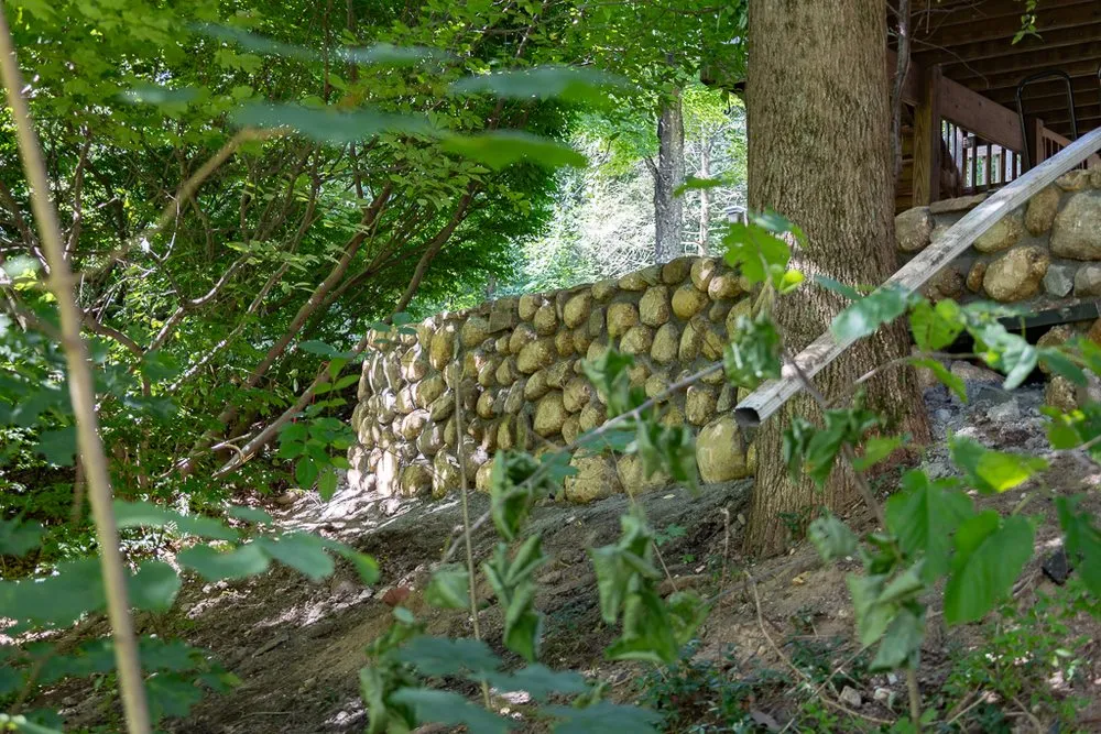 Reliable garden landscaping in Bethlehem, CT by Excellence Masonry and Contracting