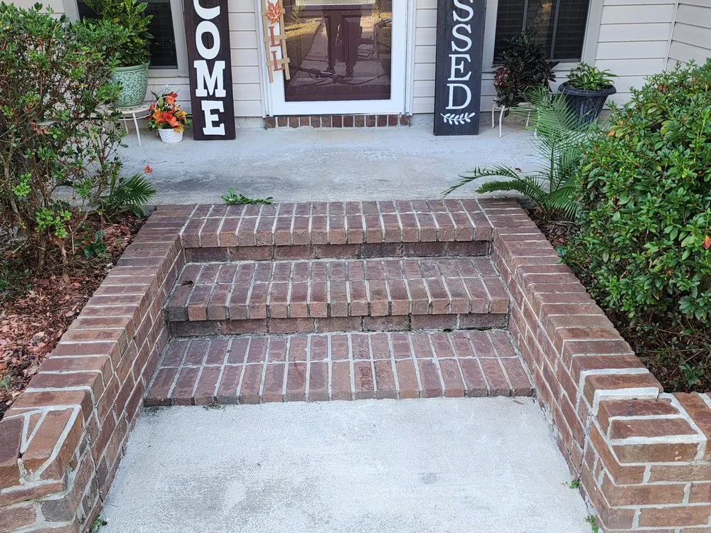 Affordable lawn mowing service for beautiful yards in New Llano, LA by Excellent Janitorial