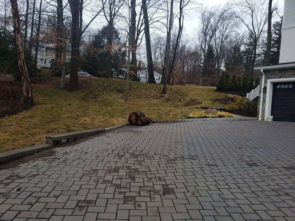 Professional garden landscaping for beautiful yards across Newark, NJ - Excellent Landscaping