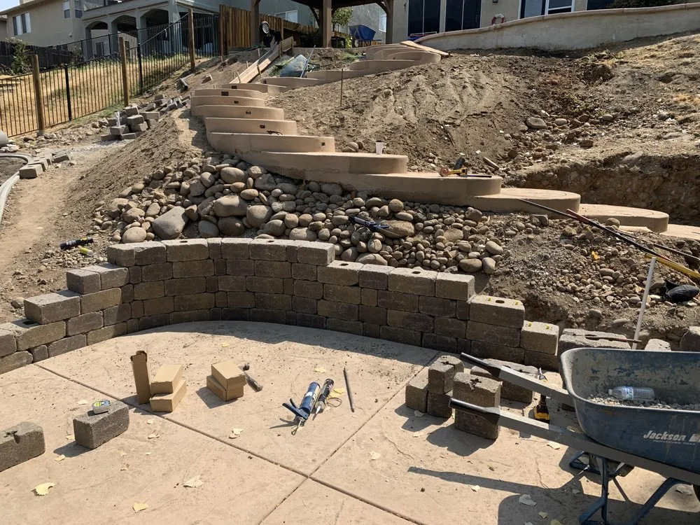 Professional residential landscaping experts serving Roseville, CA - Excellent landscaping