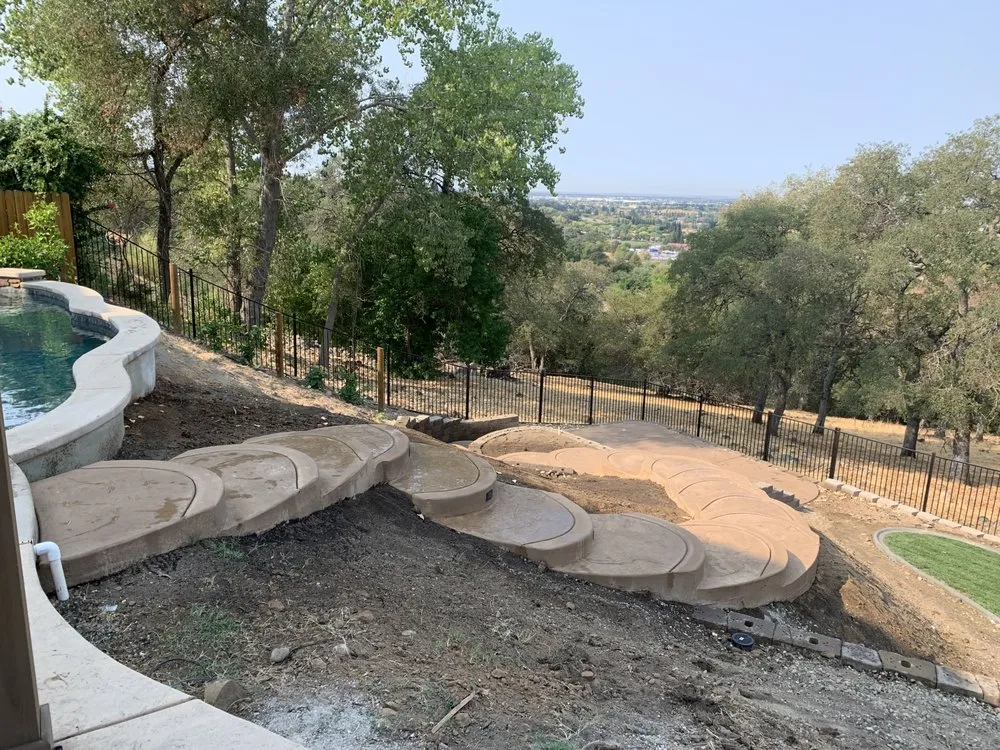 Trusted yard cleanup service in Roseville, CA by Excellent landscaping