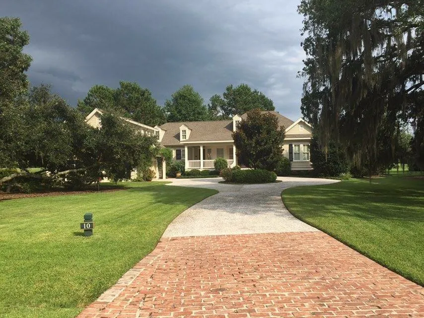Trusted lawn mowing service experts serving Ochlocknee, GA - Excellent Lawn and Pool Service
