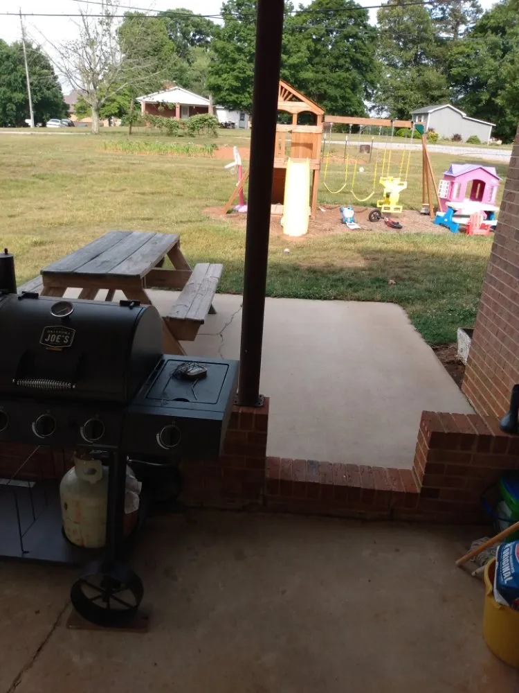 Custom lawn care service in Granite Falls, NC by Excellent lawn care