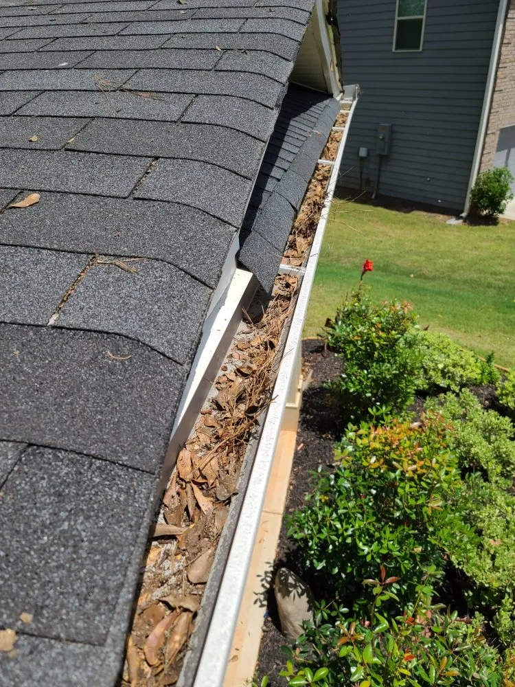 Top-rated residential landscaping for beautiful yards in Peachtree CIty, GA by Exceptional Lawn Care