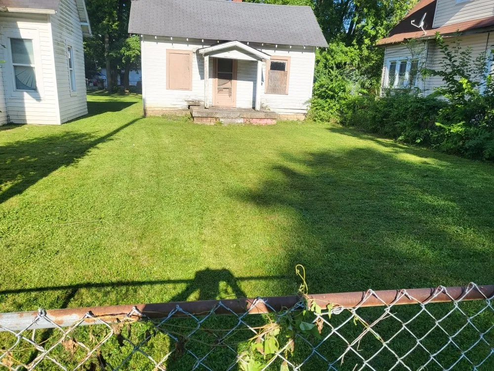 Reliable landscape design with custom design in Indianapolis, IN by Exclusive Cuts by Lionel