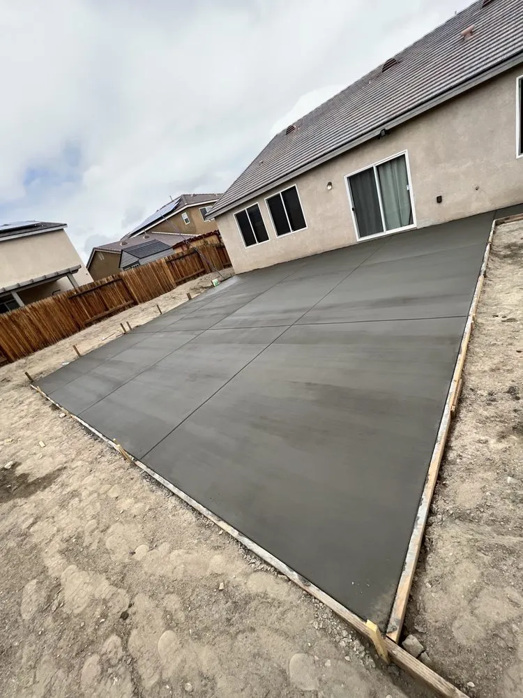 Trusted lawn mowing service with custom design across Fontana, CA - Exclusive Hardscape & Exterior Design