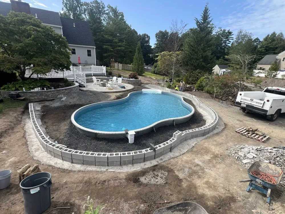 Professional landscaping services experts serving Abington, MA - Exclusive Hardscapes