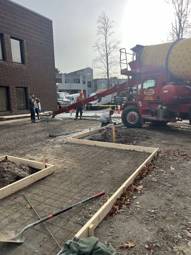 Reliable yard maintenance for year-round maintenance in Abington, MA by Exclusive Hardscapes