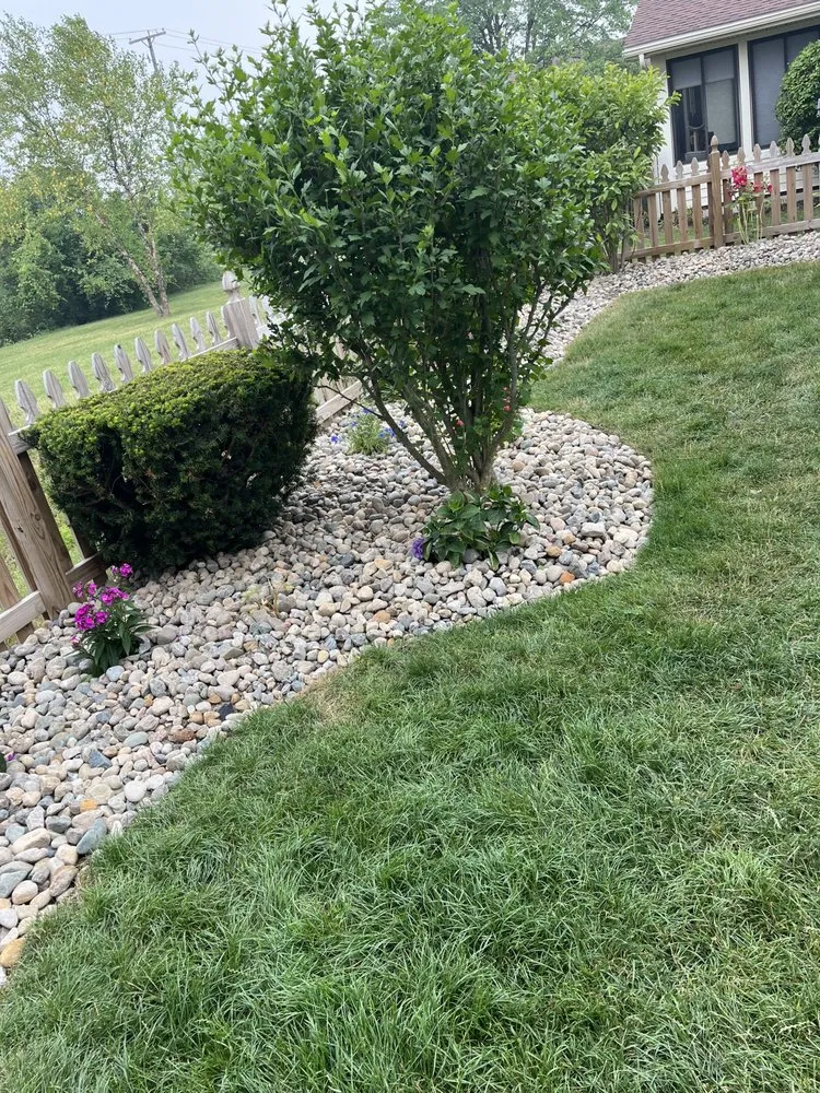 Trusted yard maintenance in Fort Wayne, IN - Exclusive Landscape