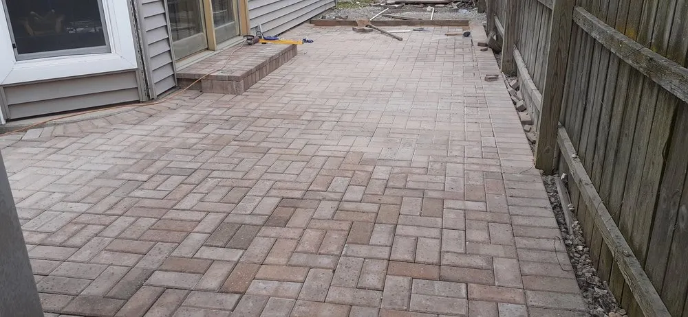 Affordable lawn care service for beautiful yards across Peoria, IL - Exclusive landscaping.inc